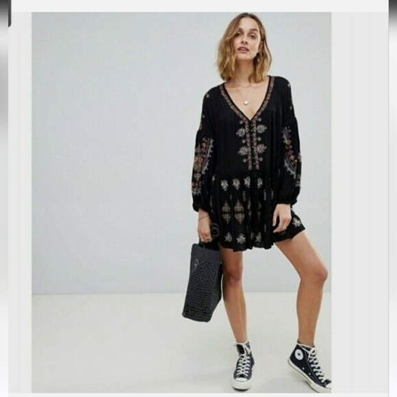 Free People | Arianna Embroidered Tunic in Black - Size XS Boho Fairy - Picture 2 of 16